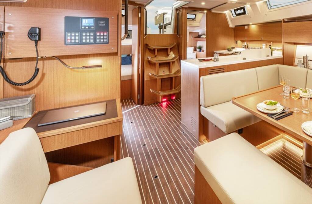 Bavaria C45 Style Aria