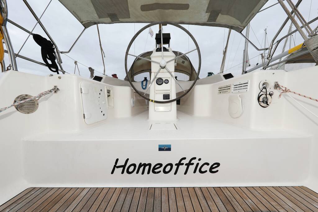 Bavaria Cruiser 33 Homeoffice