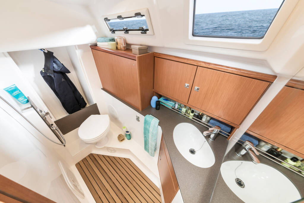 Bavaria Cruiser 34 Style Opal