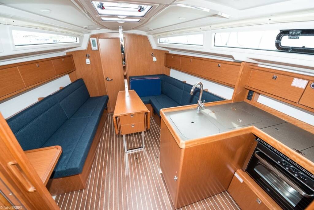 Bavaria Cruiser 34 Lia