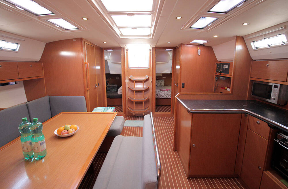 Bavaria Cruiser 50 Leonis