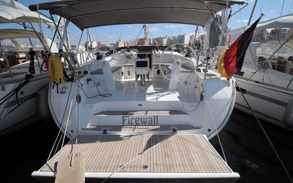 Bavaria Cruiser 51 Firewall