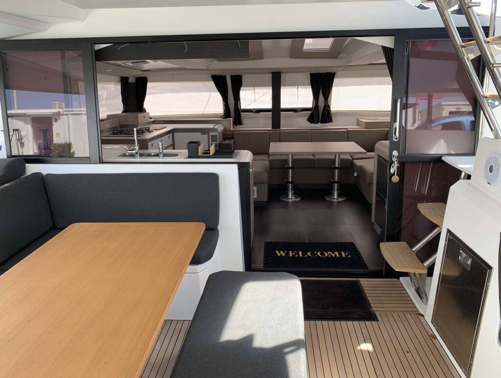 Fountaine Pajot Elba 45 Lazuli