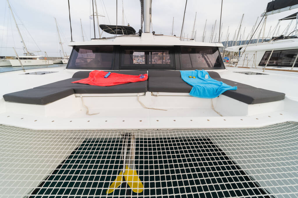 Fountaine Pajot Elba 45 Night Breeze