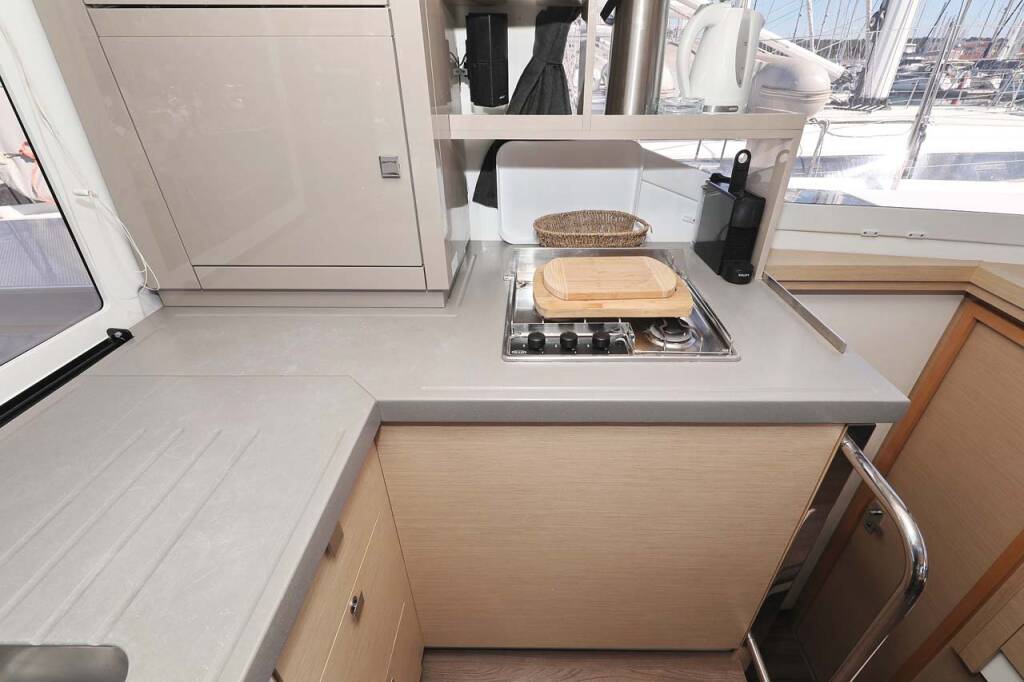 Fountaine Pajot Lucia 40 Tu Tamo 2