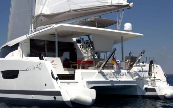 Fountaine Pajot Lucia 40 Luna Rossa II