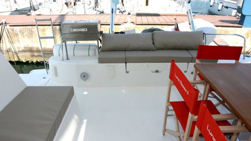 Fountaine Pajot Lucia 40 Luna Rossa II