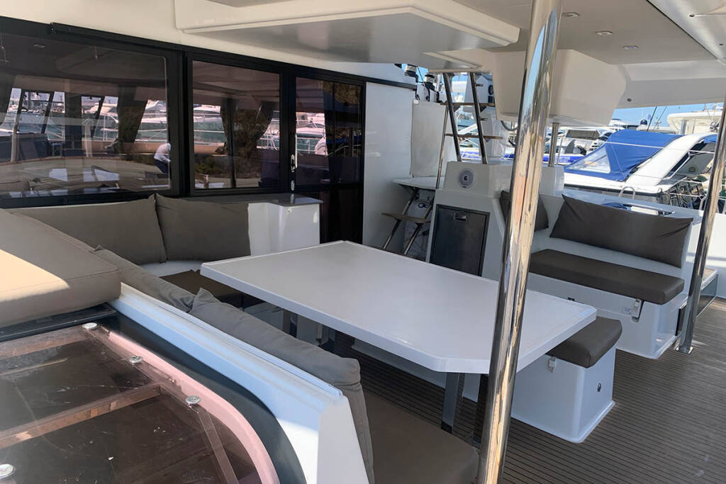 Fountaine Pajot Saba 50 Lingaro