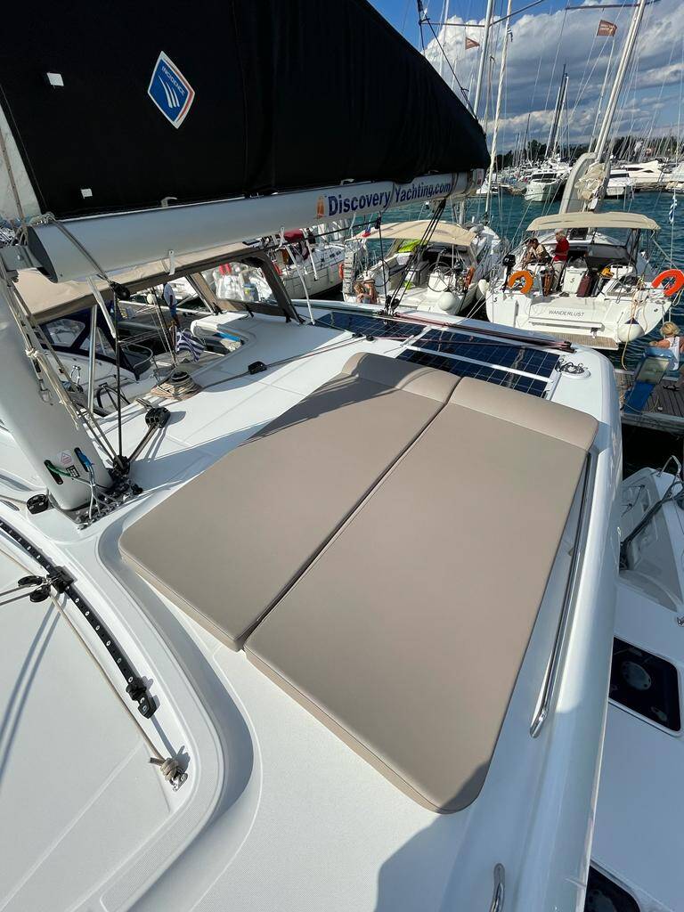 Lagoon 40 Discovery II