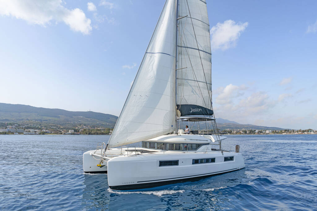 Lagoon 50 Just Infinity