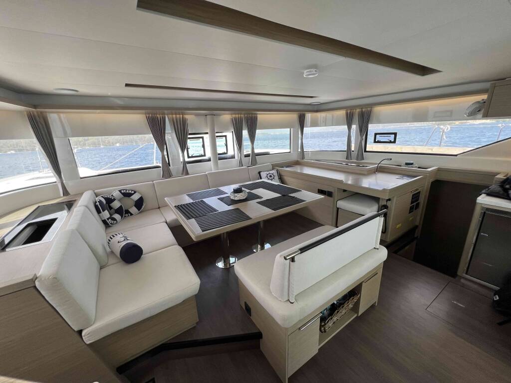 Lagoon 51 Pearl