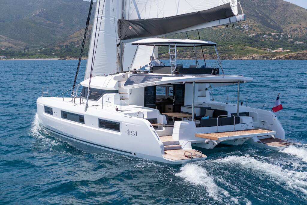 Lagoon 51 Moonshadow