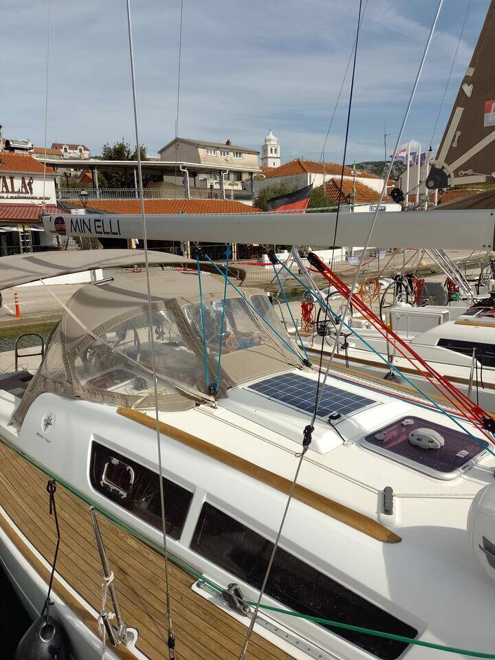 Sun Odyssey 33i min elli