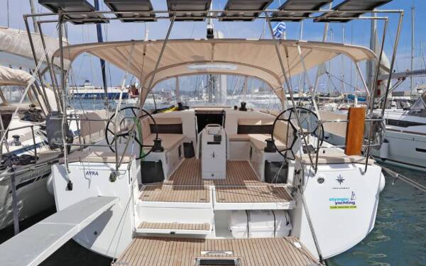 Sun Odyssey 490 Avra