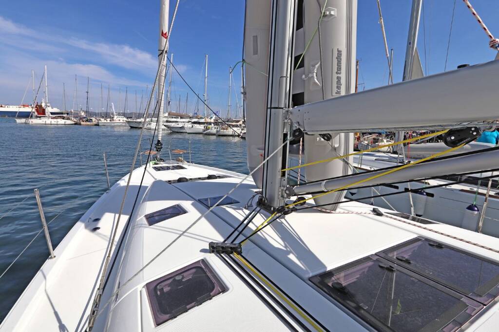 Sun Odyssey 490 Avra