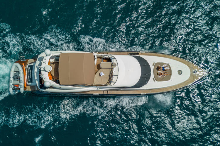 Sunseeker Manhattan 84 Skywater